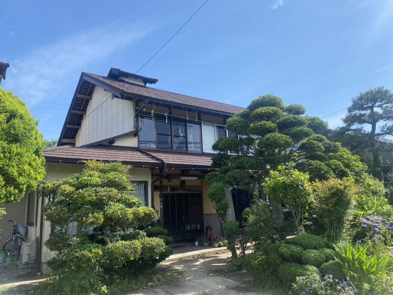 屋根工事
屋根工事